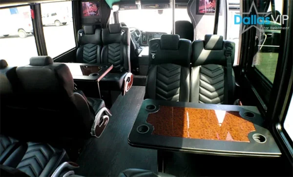 50 Passenger Executive Bus In3